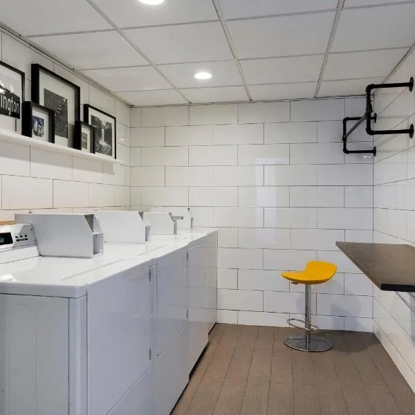 Holiday Inn - Bloomington W MSP Airport Area by IHG, ξενοδοχείο σε Bloomington