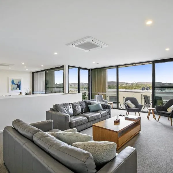 Stunning Main Beach Location- Anglesea, hotel in Anglesea