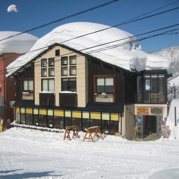 Lodge Nakajima, hotel in Nozawa Onsen