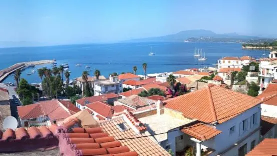Maxis apartment 2, hotel di Koroni