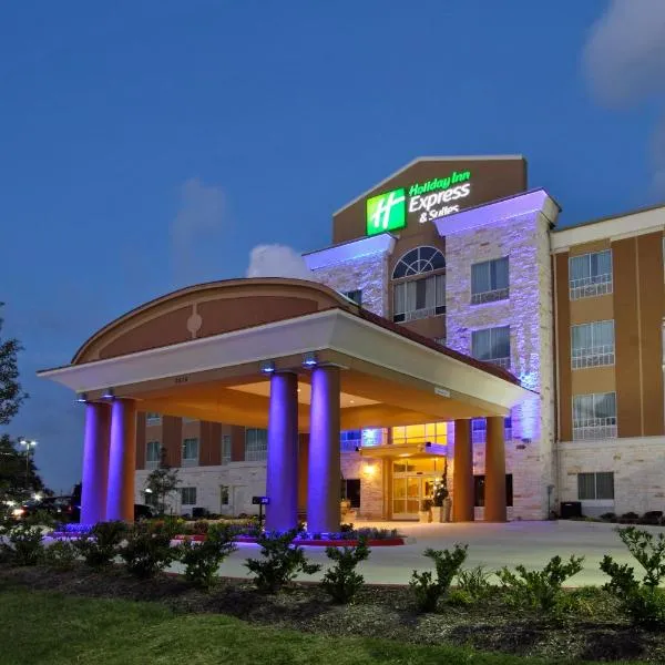 Holiday Inn Express & Suites Houston East - Baytown, an IHG Hotel โรงแรมในเบย์ทาวน์