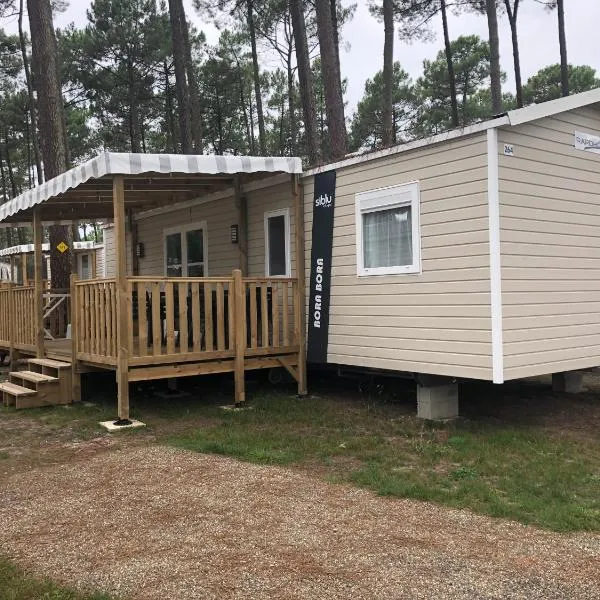 Mobile Home - Les Dunes de Contis, hotel in Saint-Julien-en-Born