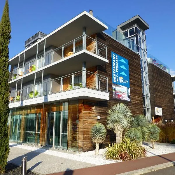 Best Western Aquakub, hotel v destinaci Aix-les-Bains