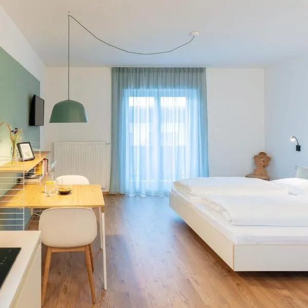 Hus Appartement - Nr. 1, hotel v destinácii Valdaora