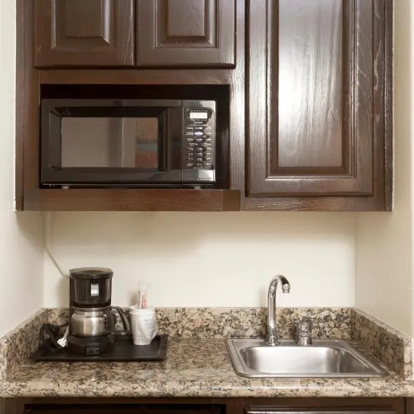 Holiday Inn Express Hotel and Suites Brownsville by IHG、ブラウンズビルのホテル