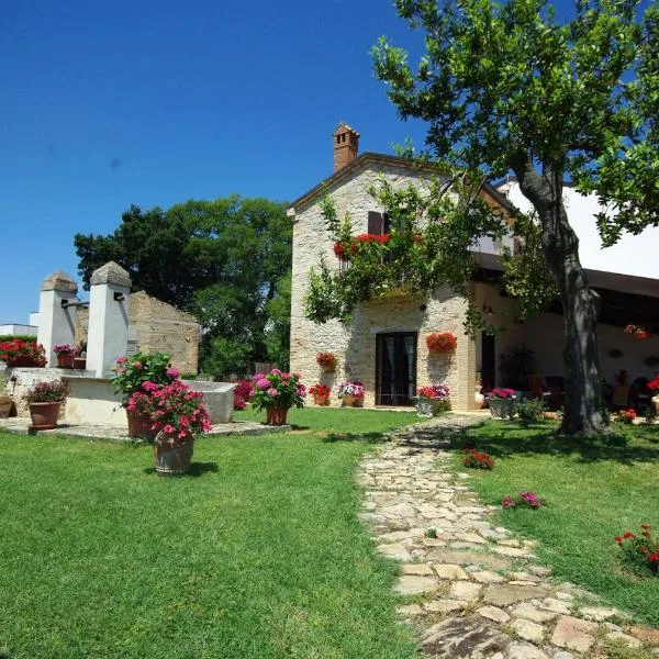 La Tenuta, hotel in Mozzagrogna