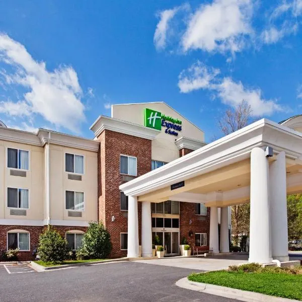 Holiday Inn Express Hotel & Suites Cherokee-Casino by IHG, hotel in Cherokee
