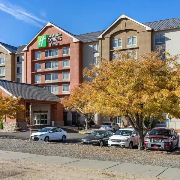Holiday Inn Express Hotel & Suites Albuquerque Midtown, an IHG Hotel, hotel v destinaci Albuquerque
