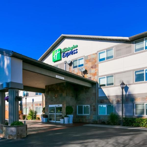 Holiday Inn Express Hotel & Suites Everett, an IHG Hotel