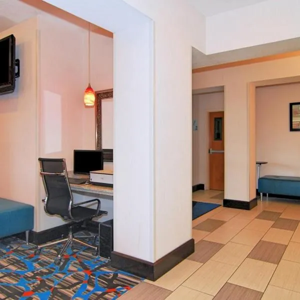 Holiday Inn Express Destin E - Commons Mall Area, an IHG Hotel – hotel w mieście Destin