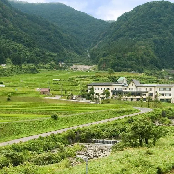 Sasakura onsen Ryuunso, hotel v destinaci Itoigawa