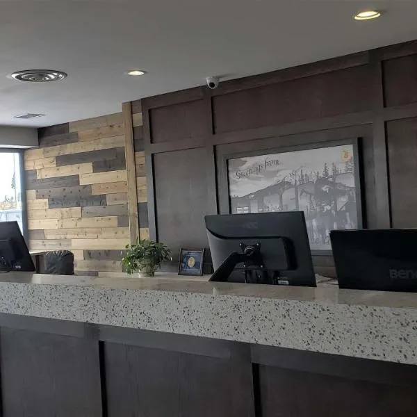 Super 8 by Wyndham Spruce Grove – hotel w mieście Stony Plain