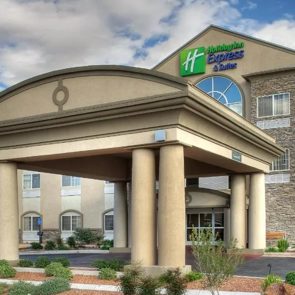 Holiday Inn Express Hotel & Suites Carlsbad, an IHG Hotel, готель у місті Карлсбад