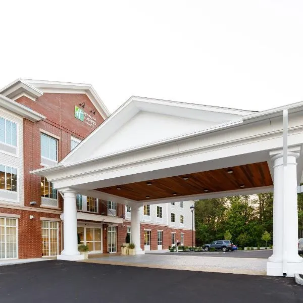 Holiday Inn Express & Suites - Sturbridge by IHG, hotel v destinaci Sturbridge