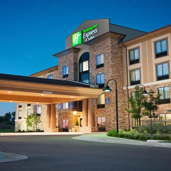 앤도버에 위치한 호텔 Holiday Inn Express Hotel & Suites Wichita Northeast, an IHG Hotel