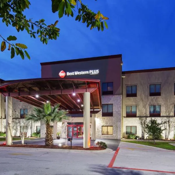 Best Western PLUS Austin Airport Inn & Suites, hotel in Del Valle