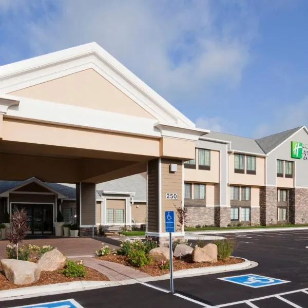 Holiday Inn Express & Suites Willmar by IHG, hotel v destinaci Willmar