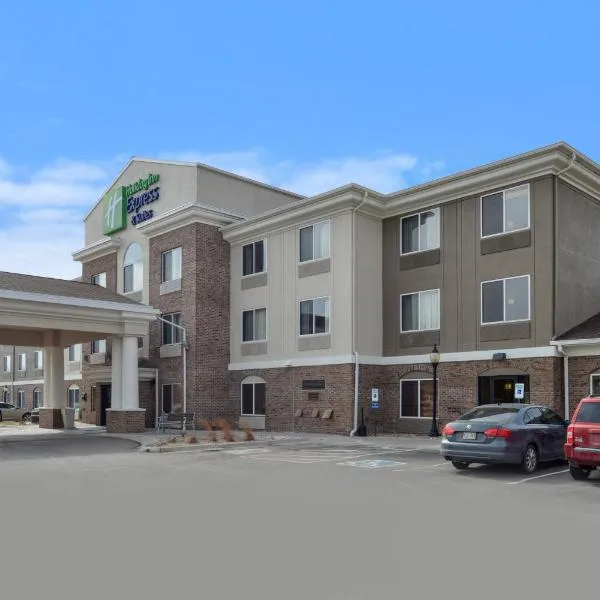 Holiday Inn Express Hotel & Suites Omaha West, an IHG Hotel, hótel í Chalco