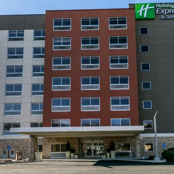 Holiday Inn Express & Suites Jersey City North - Hoboken, an IHG Hotel, hotel a Jersey City