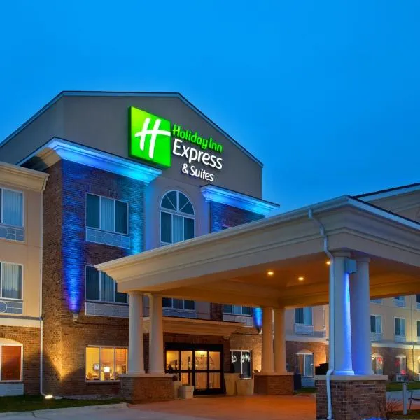 마툰에 위치한 호텔 Holiday Inn Express Hotel & Suites Mattoon, an IHG Hotel