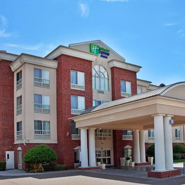 Holiday Inn Express Hotel & Suites West Monroe, an IHG Hotel: West Monroe şehrinde bir otel