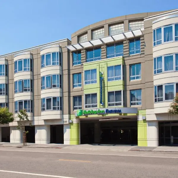 Holiday Inn Express Hotel & Suites Fisherman's Wharf, an IHG Hotel, hotel i Tiburon