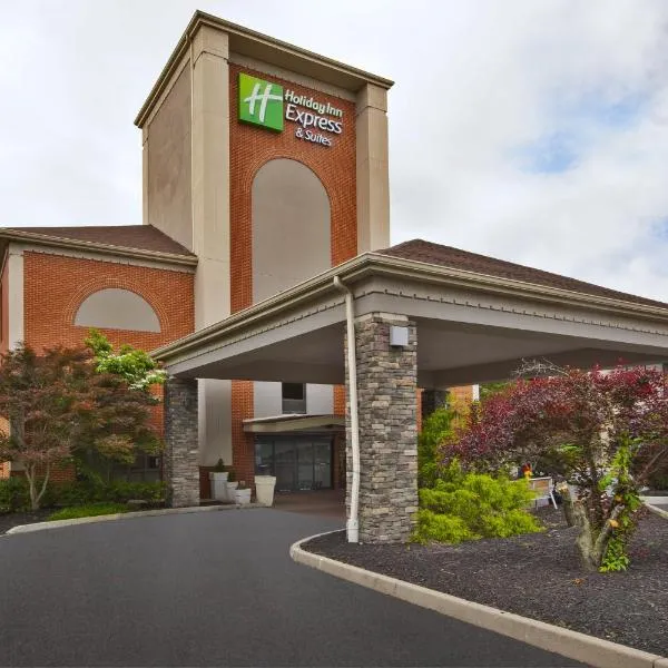 Holiday Inn Express Hotel & Suites Cincinnati Northeast-Milford, an IHG Hotel, hotell i Willowville
