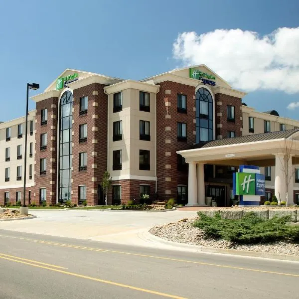 Holiday Inn Express & Suites Marion Northeast, an IHG Hotel, hotel a West Frankfort