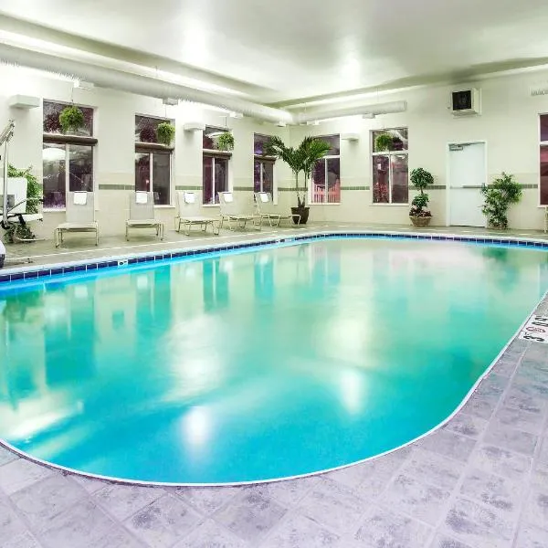 Holiday Inn Express Hotel & Suites Marion by IHG, hotel u gradu 'Marion'