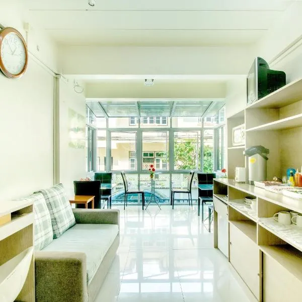 Riski Residence Bangkok-noi - Wasit Apartment, hotel v destinaci Bangkok