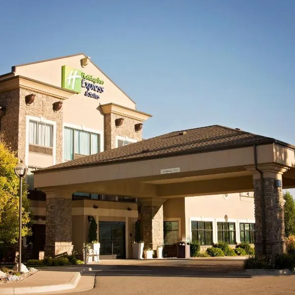 로건에 위치한 호텔 Holiday Inn Express & Suites Logan, an IHG Hotel