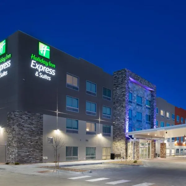 Holiday Inn Express & Suites - Denver NE - Brighton by IHG, hotel v destinaci Brighton