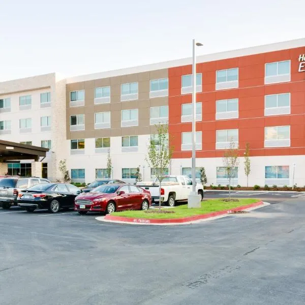 Holiday Inn Express & Suites Russellville, an IHG Hotel, hotell i Russellville