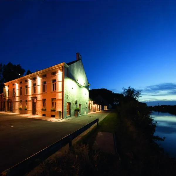 Auberge l'Entrecôte, hotel in Kluisbergen