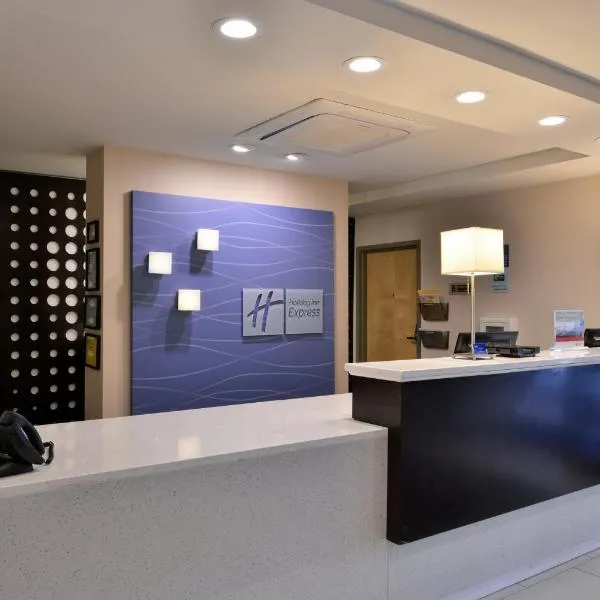 Holiday Inn Express and Suites West Ocean City by IHG, hotell i Ocean City