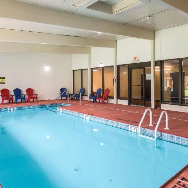 Fairmount Inn & Suites - Stroudsburg, Poconos, hotel v destinaci Delaware Water Gap