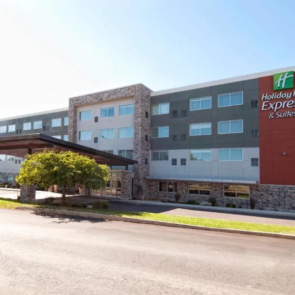 Holiday Inn Express & Suites Johnstown, an IHG Hotel, hotel v mestu Geistown