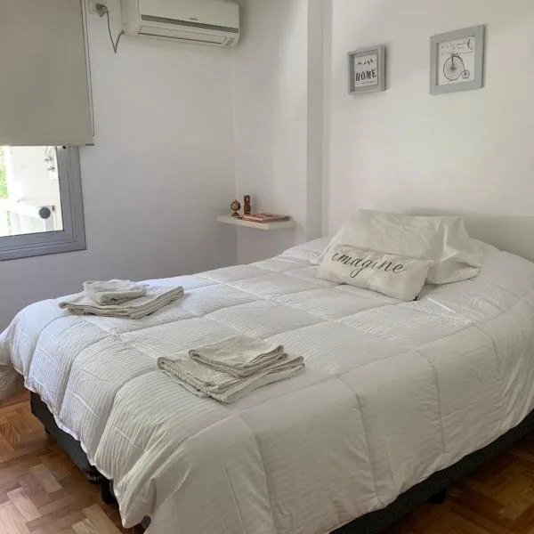 Departamentos Mediterraneo, hotel din Cordoba