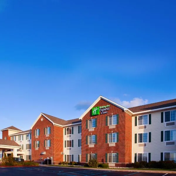 Holiday Inn Express Hotel & Suites Acme-Traverse City, an IHG Hotel, hotel in Rapid City