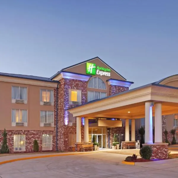 Holiday Inn Express Hotels & Suites Mountain Home, an IHG Hotel, хотел в Маунтин Хоум