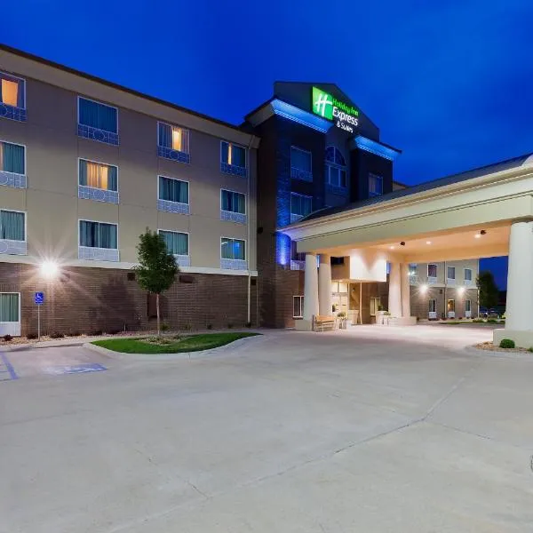 Holiday Inn Express Hotel & Suites Salina, an IHG Hotel, hotel en Salina