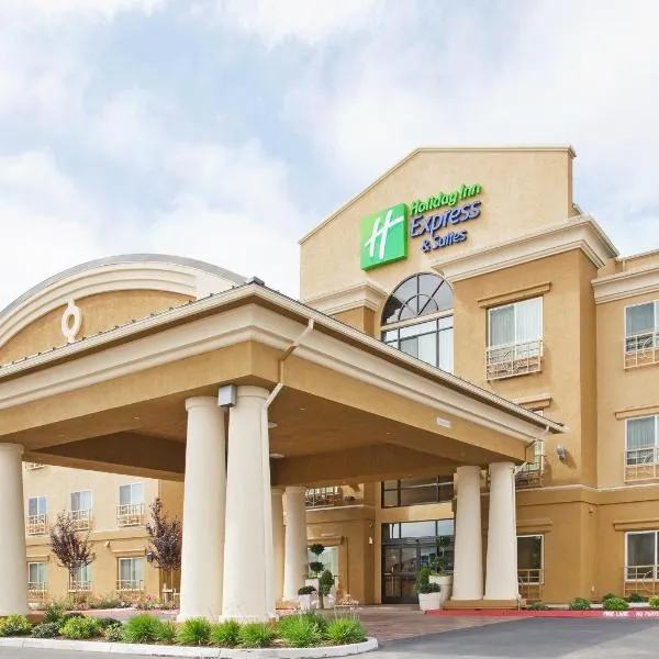 Holiday Inn Express & Suites Salinas, an IHG Hotel, hotel in Moss Landing