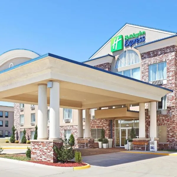 Holiday Inn Express Hotels & Suites Mountain Home by IHG、マウンテン・ホームのホテル