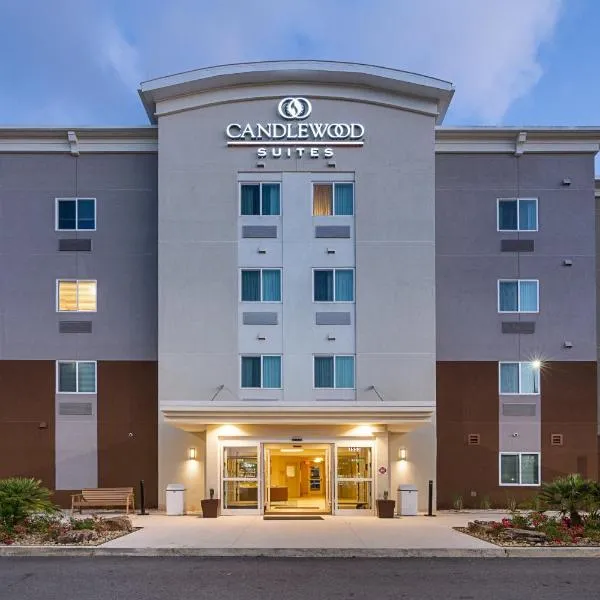 Candlewood Suites - Pensacola - University Area, an IHG Hotel，彭薩科拉的飯店