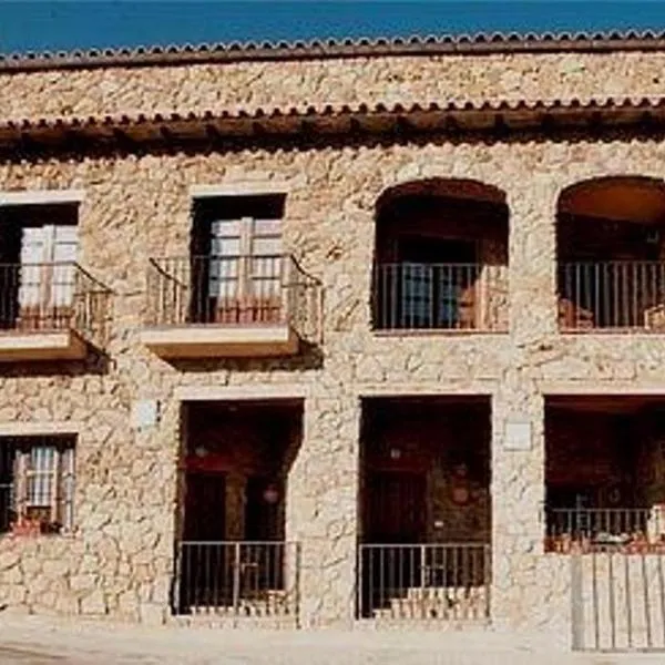 Casa Rural Las Gamellas, hótel í Rebollar