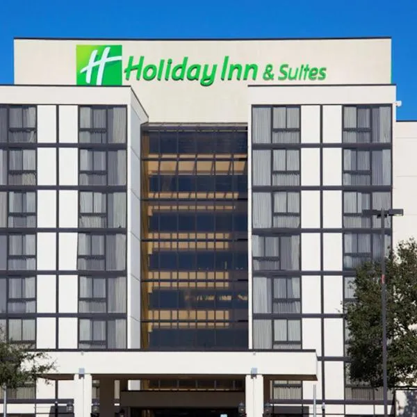 Holiday Inn Hotel and Suites Beaumont-Plaza I-10 & Walden, an IHG Hotel, hotell i Beaumont