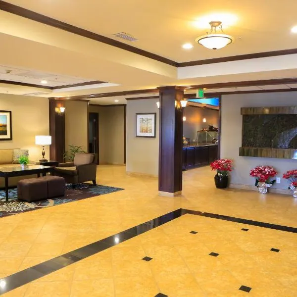 밀피타스에 위치한 호텔 Staybridge Suites Silicon Valley - Milpitas, an IHG Hotel