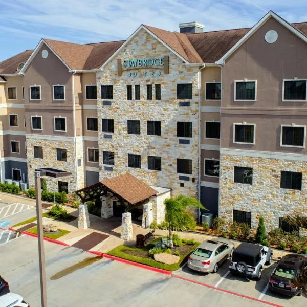 Staybridge Suites Houston-NASA Clear Lake, an IHG Hotel, hotel di Friendswood