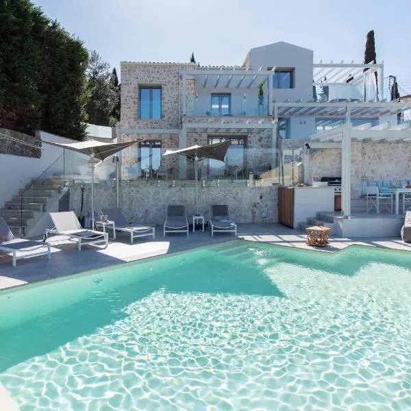 Villa Costele with Private Sandy Beach, hotel sa Corfu Town