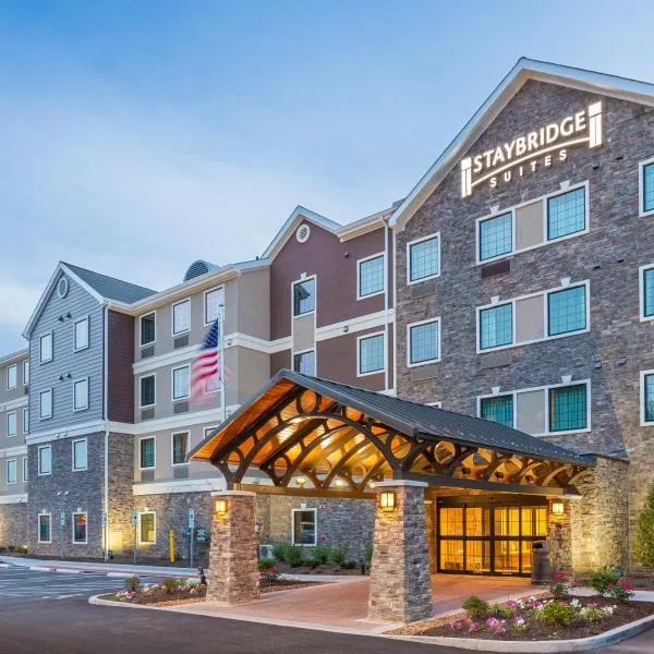 Staybridge Suites Canton, an IHG Hotel, hotel in North Canton